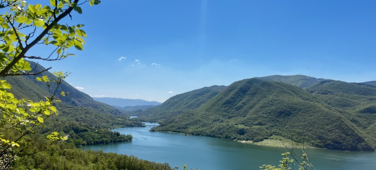 lago del turano
